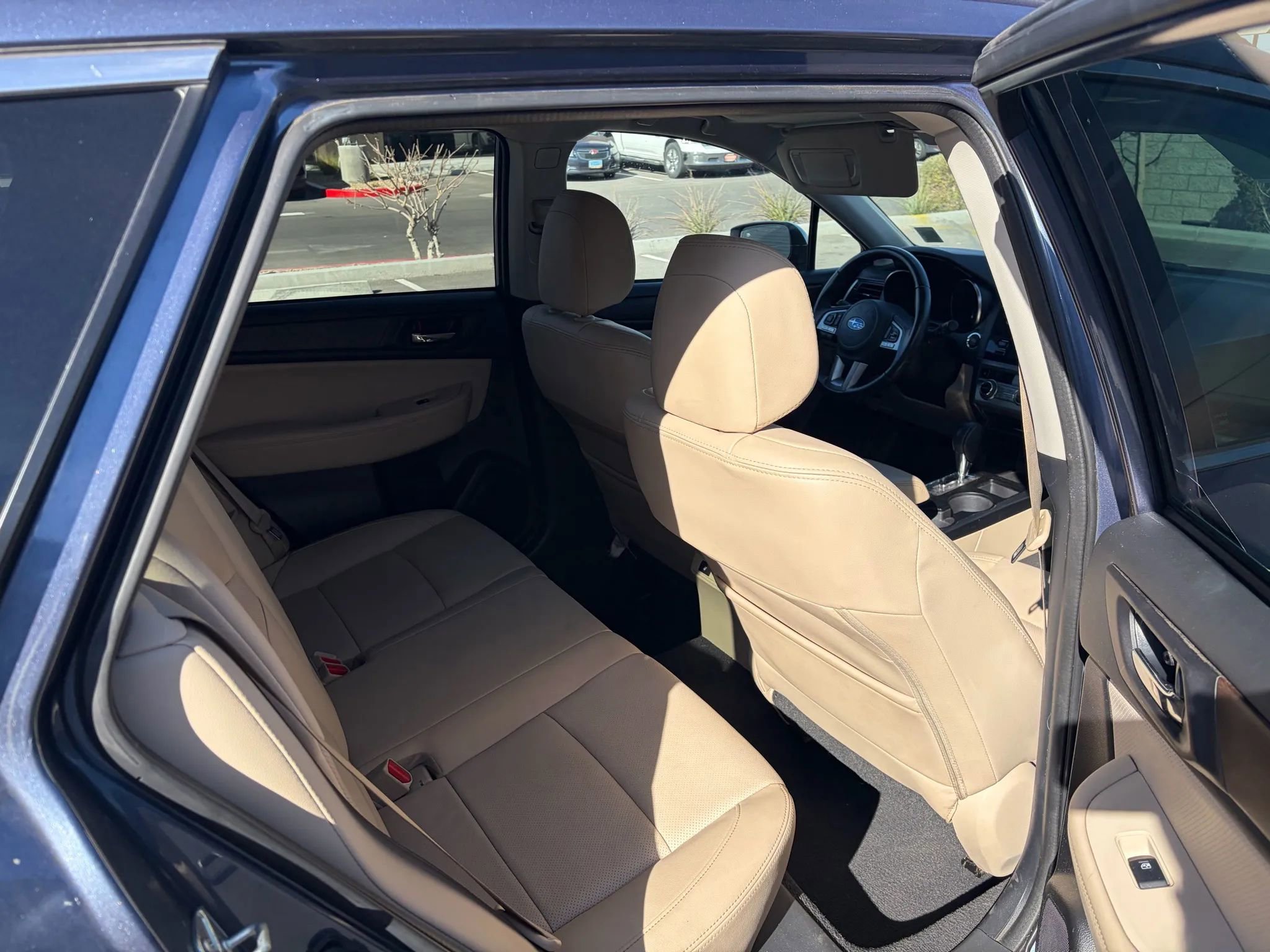 Used 2017 Subaru Outback 3.6R Limited image 13