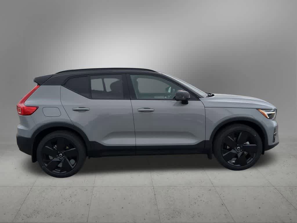 New 2026 Volvo XC40 B5 Ultra w/ Protection Package Premier AWD/4WD image 7