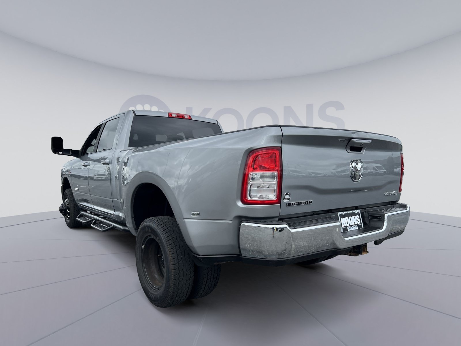 Used 2021 RAM 3500 Big Horn w/ Level 1 Equipment Group AWD/4WD image 4