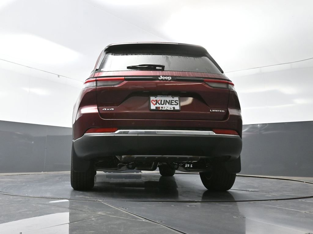 New 2025 Jeep Grand Cherokee Limited w/ Trailer Tow Package image 55