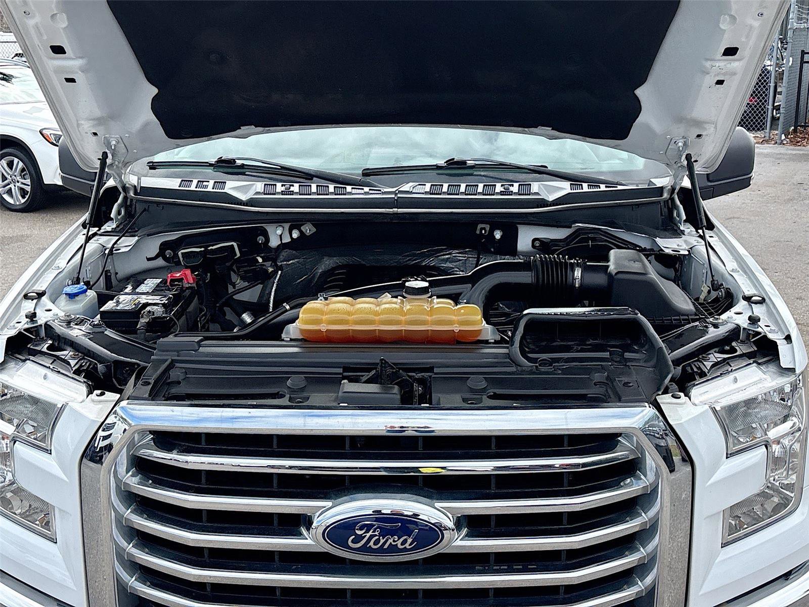 Used 2016 Ford F150 XLT w/ Equipment Group 302A Luxury image 27