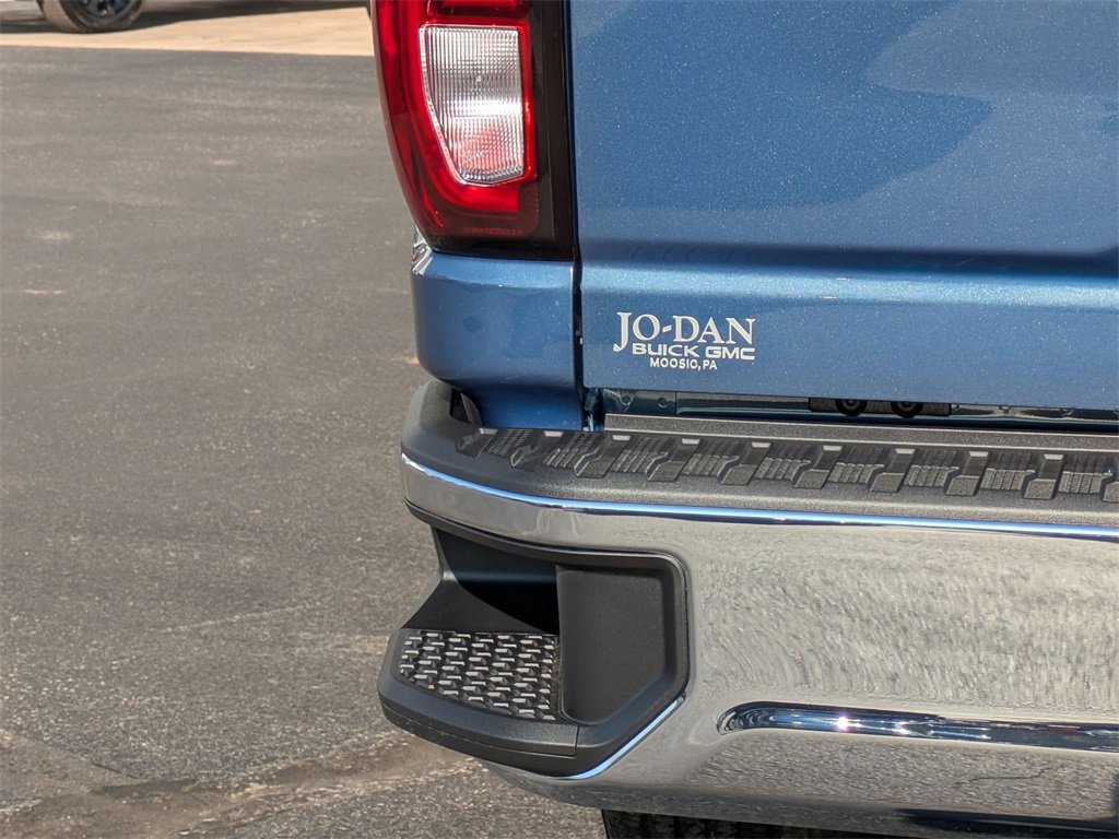 New 2025 GMC Sierra 2500 Pro w/ LPO, GMC Protection Package image 25