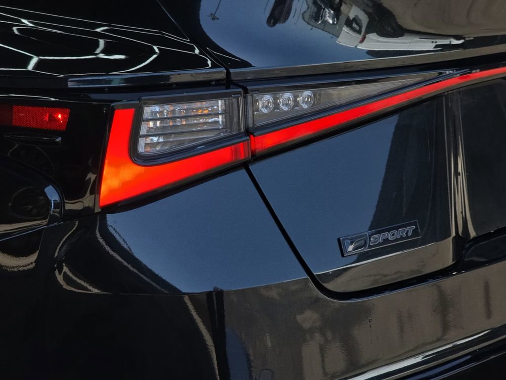 Used 2021 Lexus IS 350 F Sport w/ Navigation Package image 31