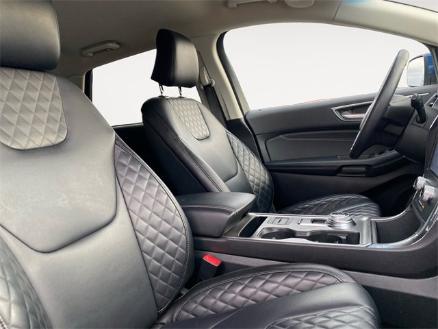 Used 2024 Ford Edge Titanium image 15