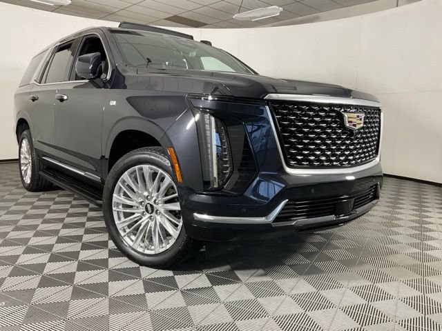 Used 2025 Cadillac Escalade Premium Luxury AWD/4WD image 41