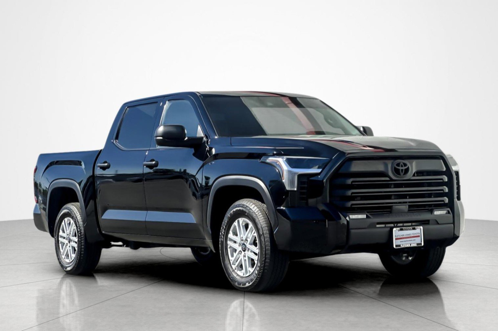 Certified 2025 Toyota Tundra SR5 image 7