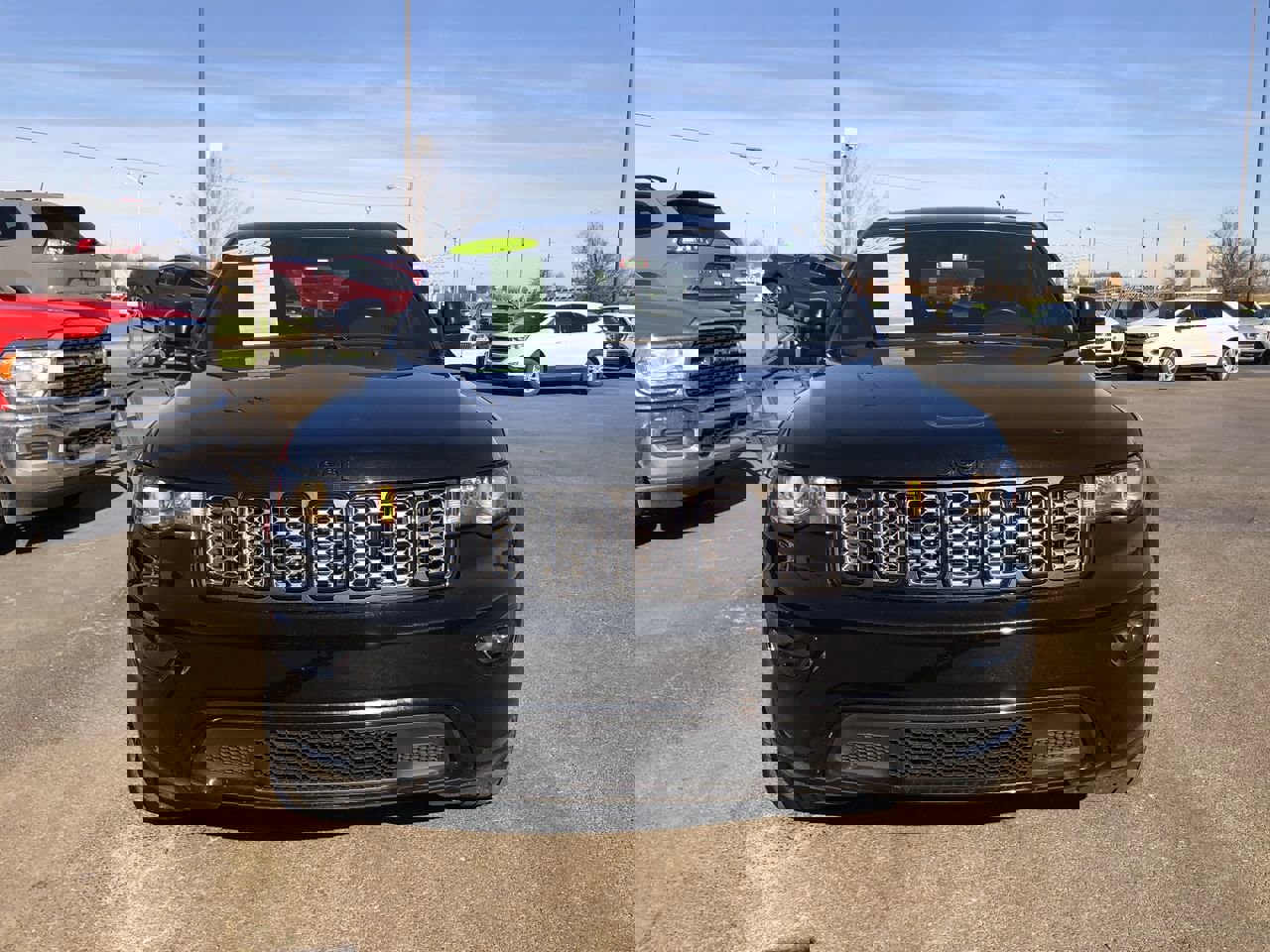 Used 2021 Jeep Grand Cherokee Laredo X image 8