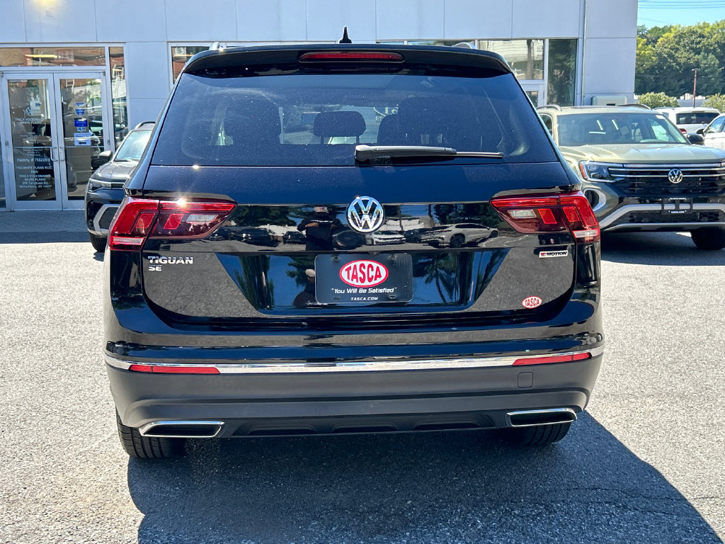 Used 2020 Volkswagen Tiguan SE w/ Panoramic Sunroof Package AWD/4WD image 3