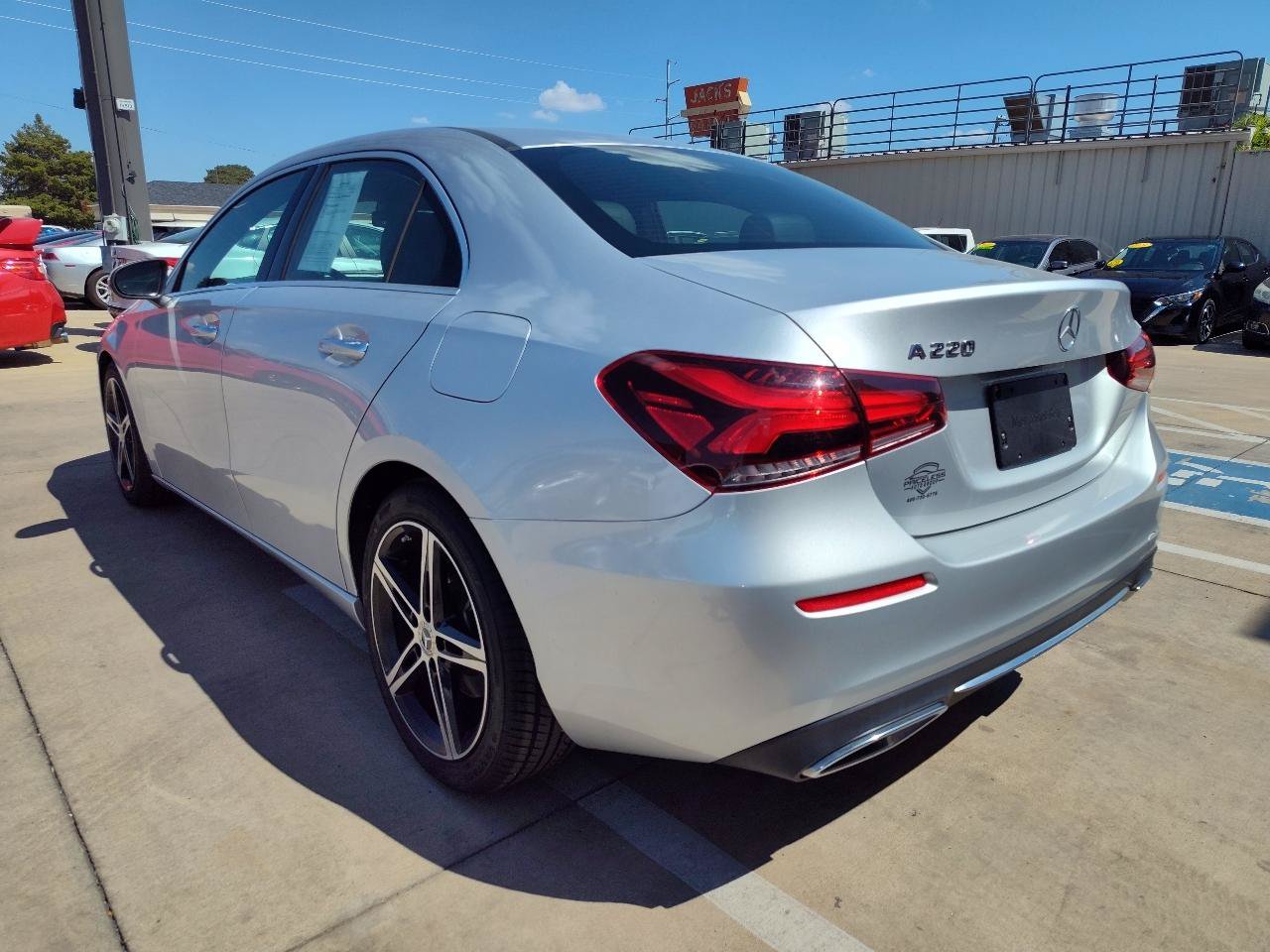 Used 2020 Mercedes-Benz A 220 image 6