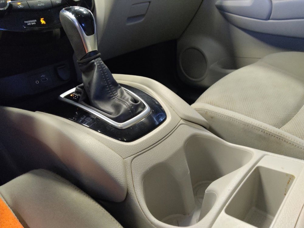 Used 2019 Nissan Rogue Sport SV image 26