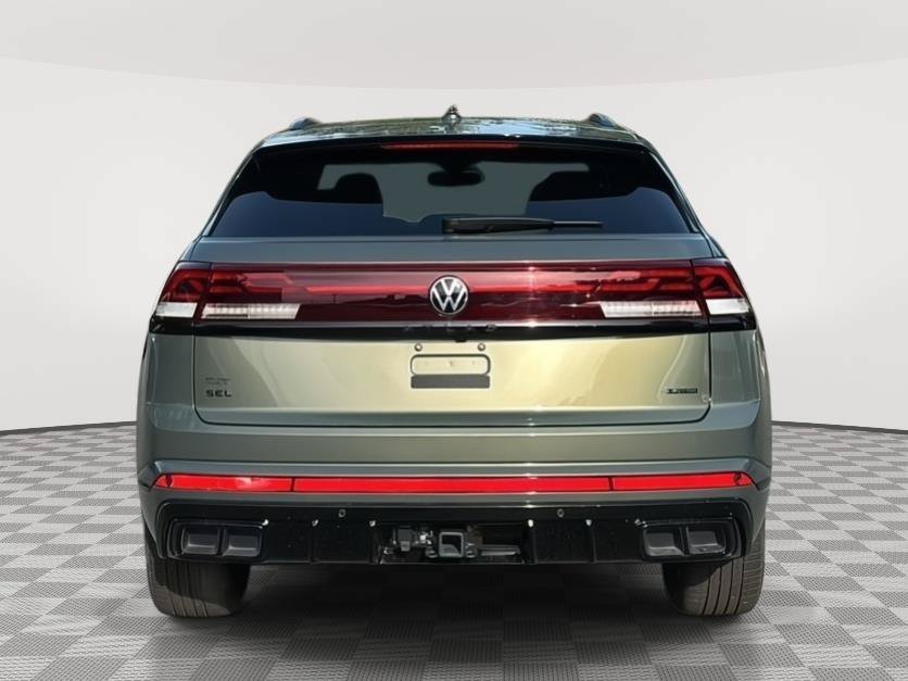 Used 2026 Volkswagen Atlas Cross Sport SEL R-Line AWD/4WD image 10