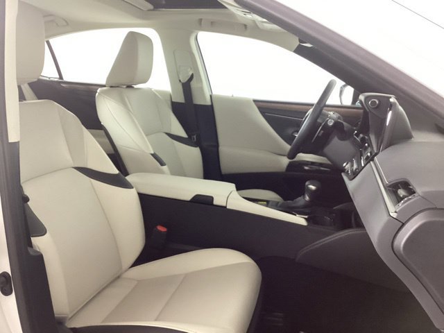 Used 2024 Lexus ES 350 w/ Premium Package FWD image 22