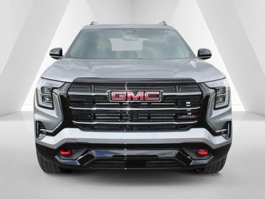 New 2026 GMC Terrain AT4 AWD/4WD image 2