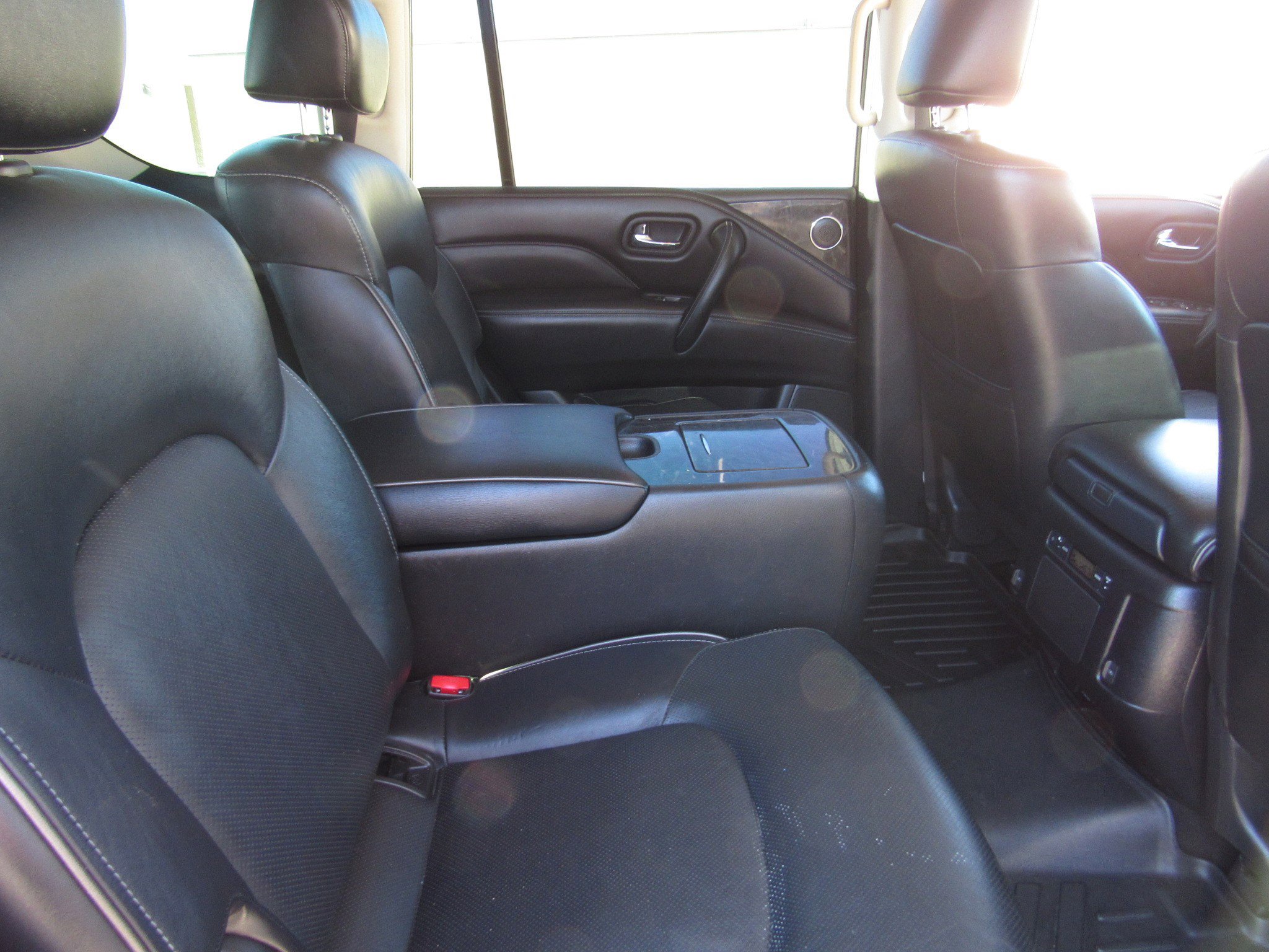Used 2021 INFINITI QX80 Luxe image 12