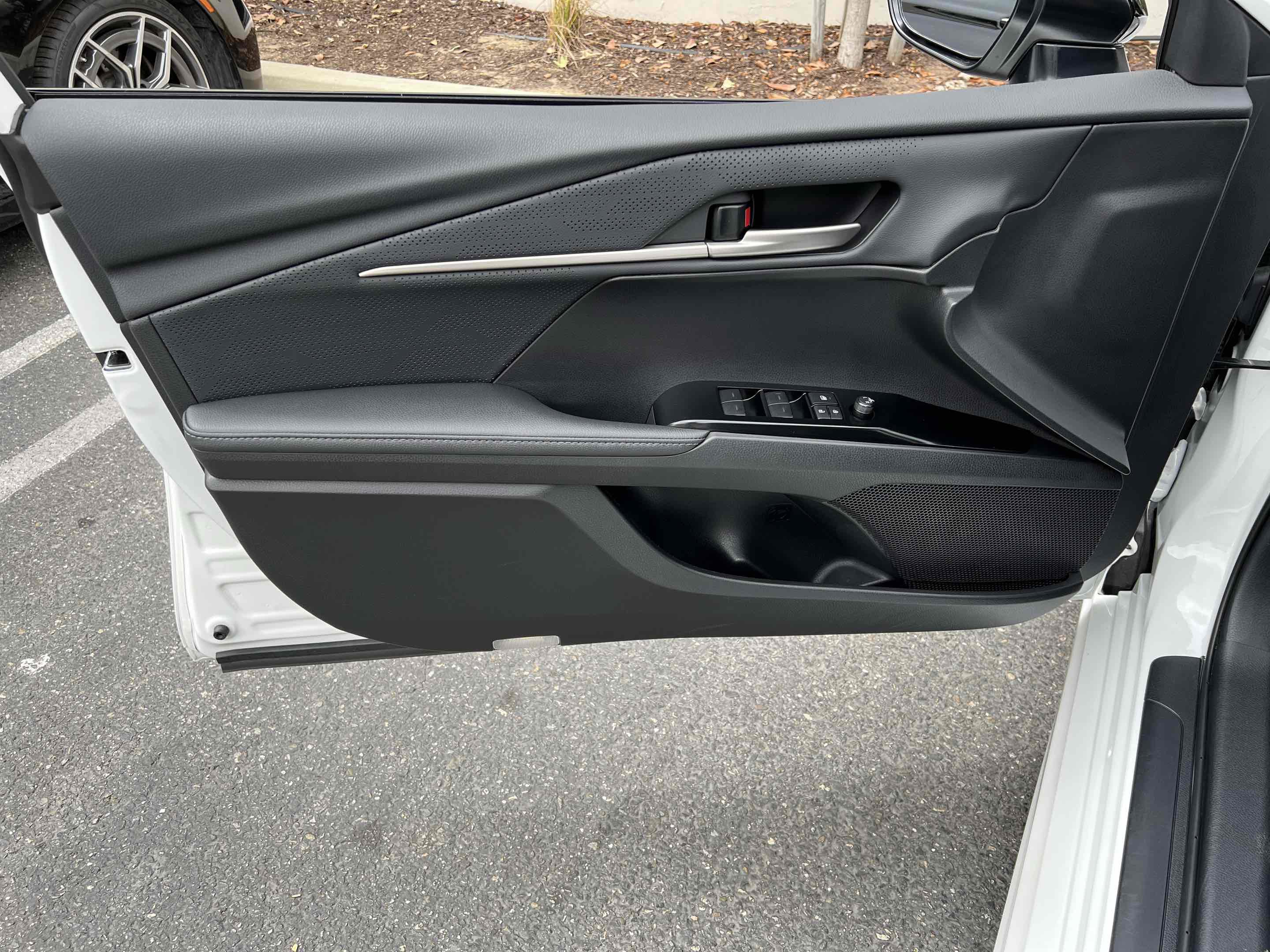 Used 2025 Toyota Camry XSE image 65