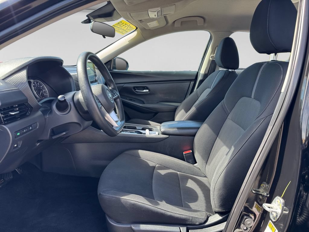Used 2023 Nissan Sentra SV FWD image 18