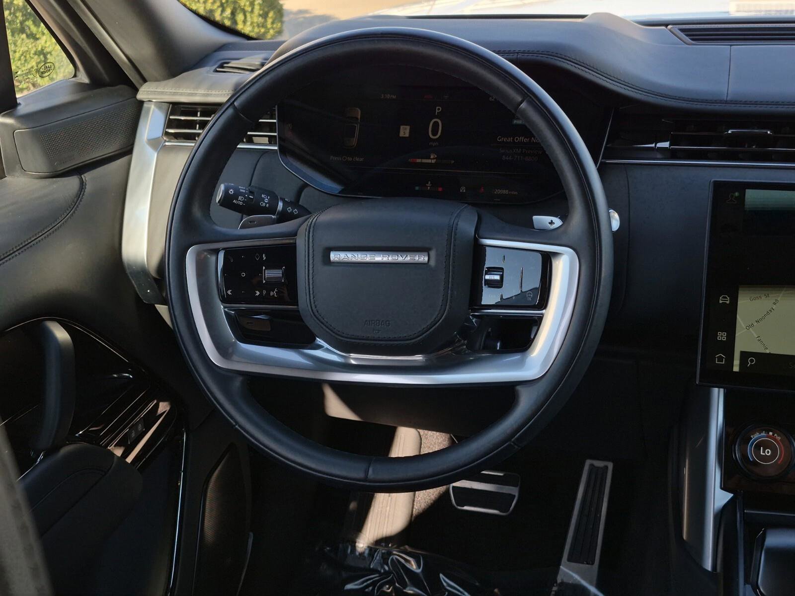 Used 2023 Land Rover Range Rover SV image 30