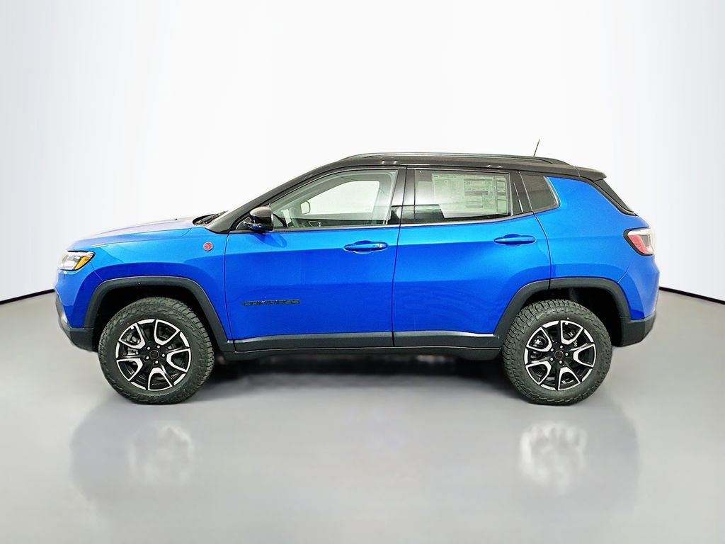 New 2026 Jeep Compass Trailhawk w/ Sun, Sound & Navigation Group image 4