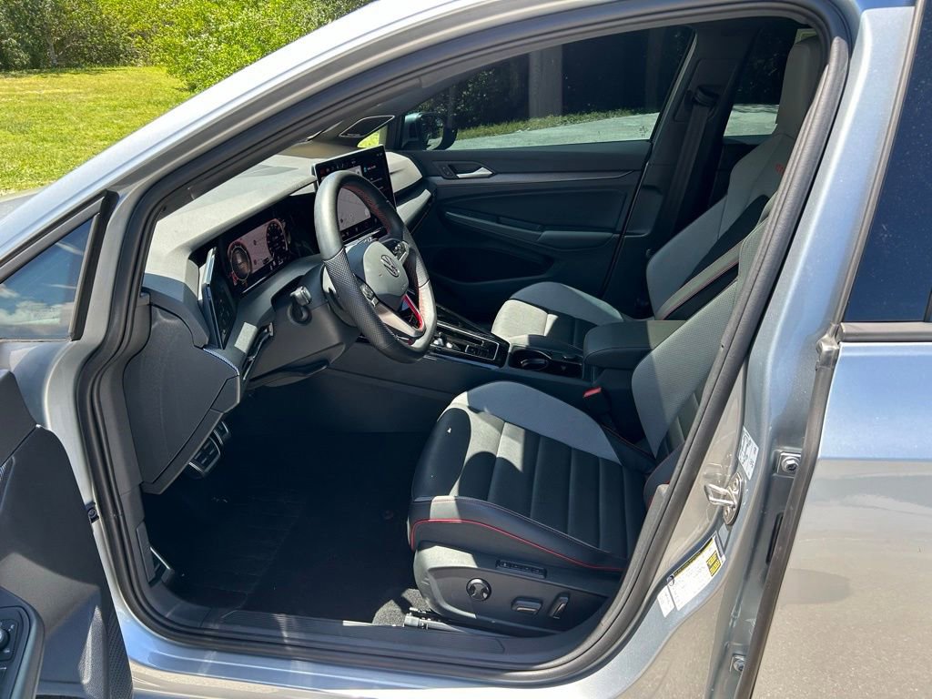 Used 2025 Volkswagen GTI SE w/ SE Leather Seating Package FWD image 15