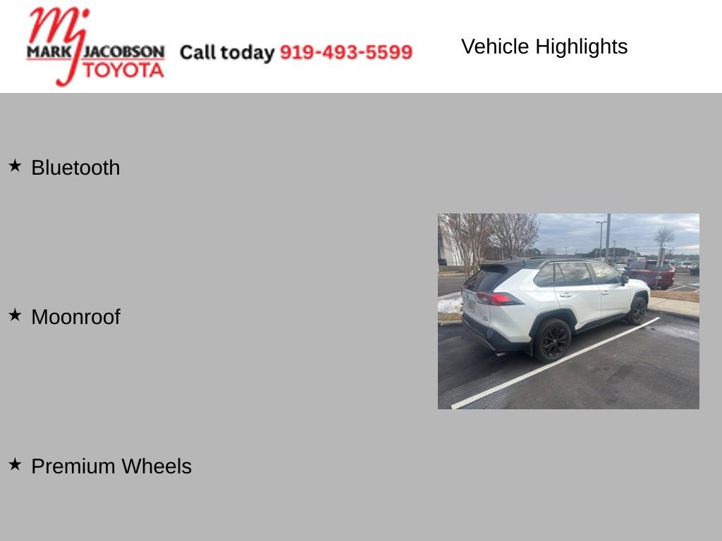 Used 2024 Toyota RAV4 XSE w/ Weather Package image 7