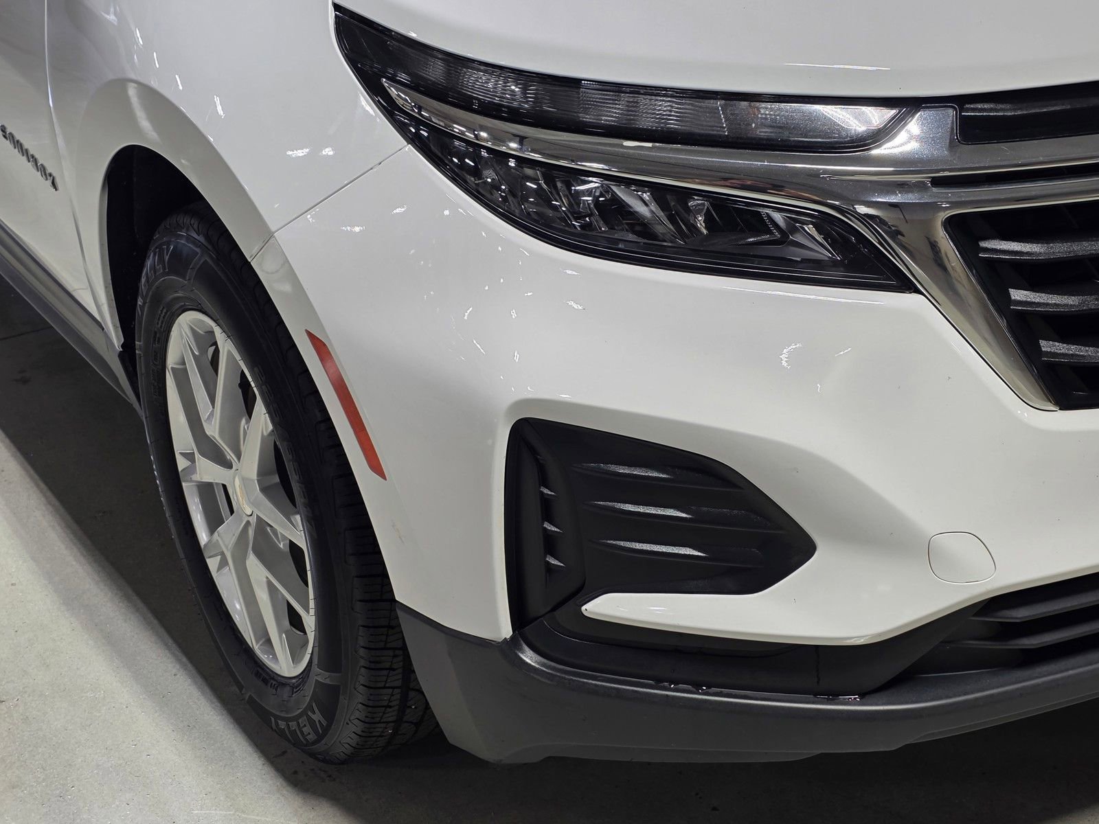 Used 2022 Chevrolet Equinox LS image 9