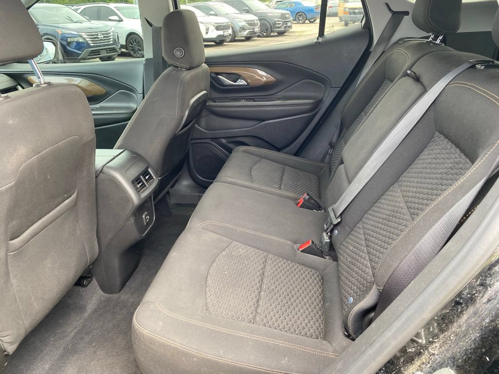 Used 2021 GMC Terrain SLE FWD image 22