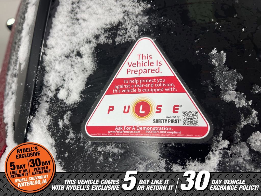 Certified 2025 Chevrolet Equinox ACTIV w/ Safety and Technology Package image 7