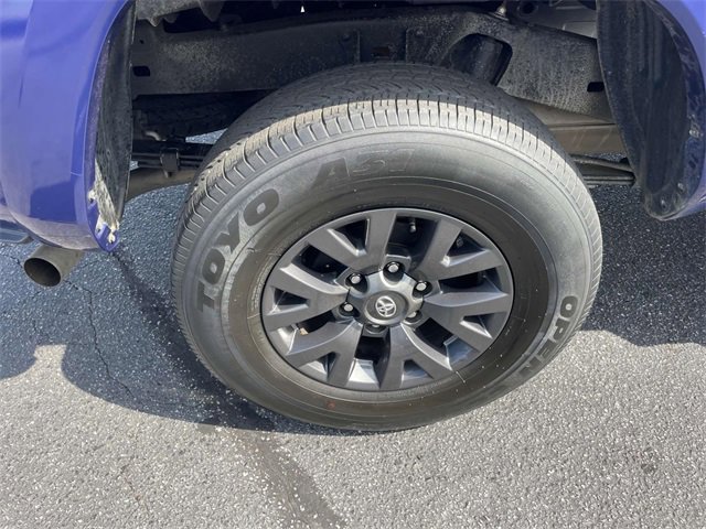 Used 2022 Toyota Tacoma SR5 image 7