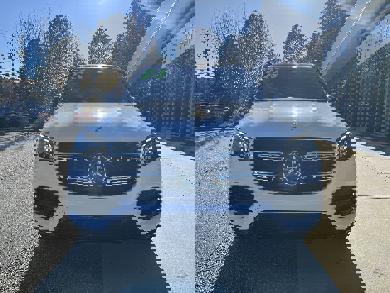 Used 2023 Mercedes-Benz GLS 450 4MATIC image 10