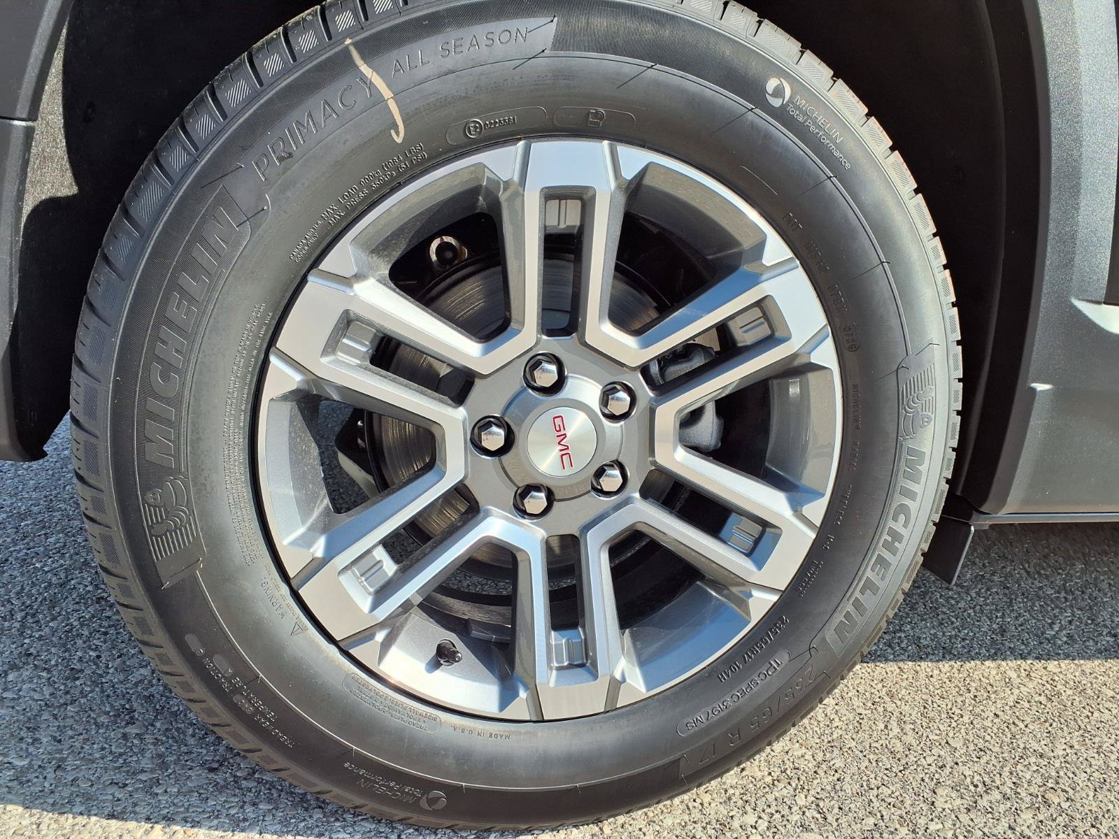 New 2027 GMC Terrain Elevation FWD image 22