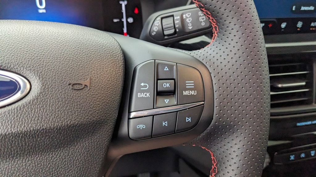 New 2026 Ford Escape ST-Line w/ Tech Pack #1 image 32