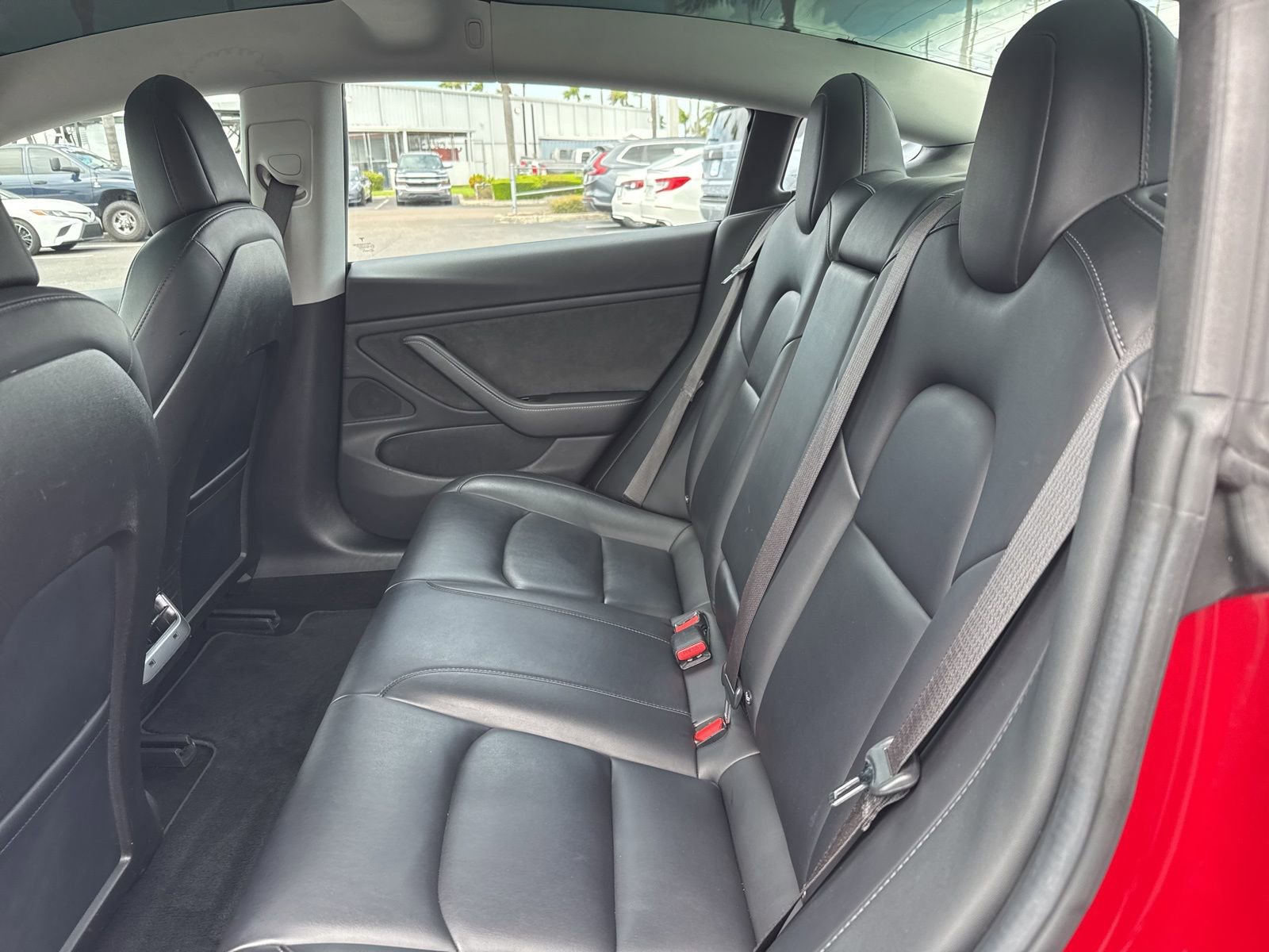 Used 2018 Tesla Model 3 Performance image 9