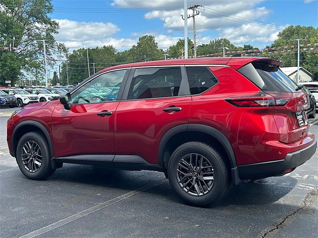New 2026 Nissan Rogue S image 6