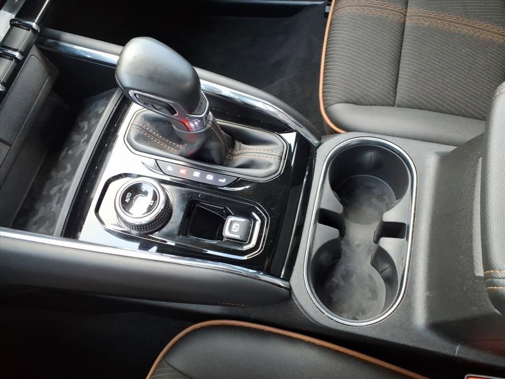 Used 2024 GMC Canyon AT4 w/ Technology Package image 26