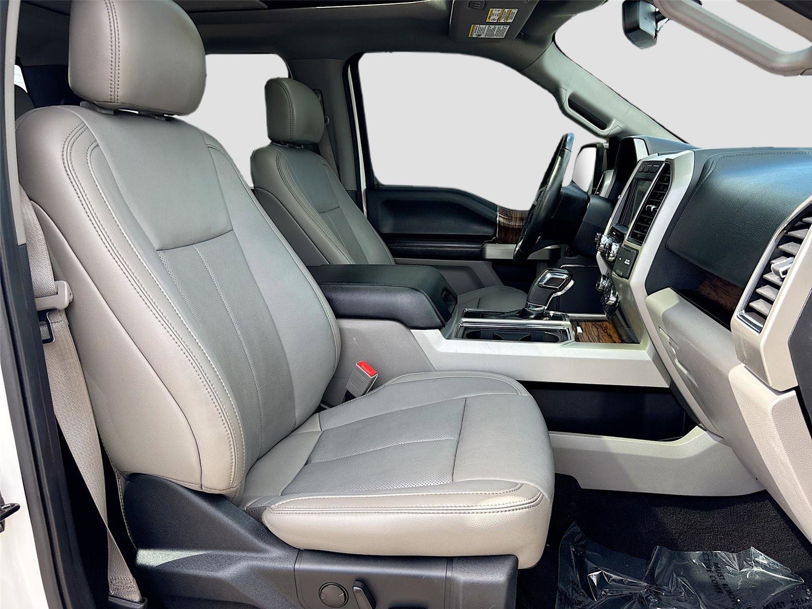 Used 2019 Ford F150 Lariat image 28