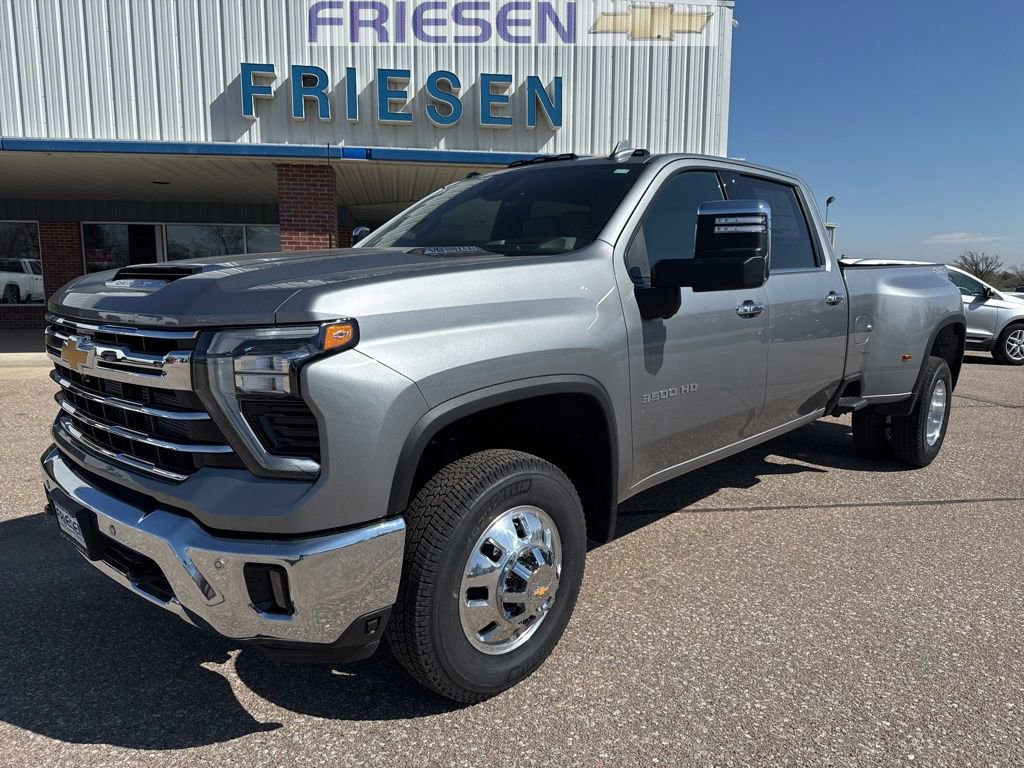 New 2026 Chevrolet Silverado 3500 LTZ w/ LTZ Plus Package AWD/4WD image 1