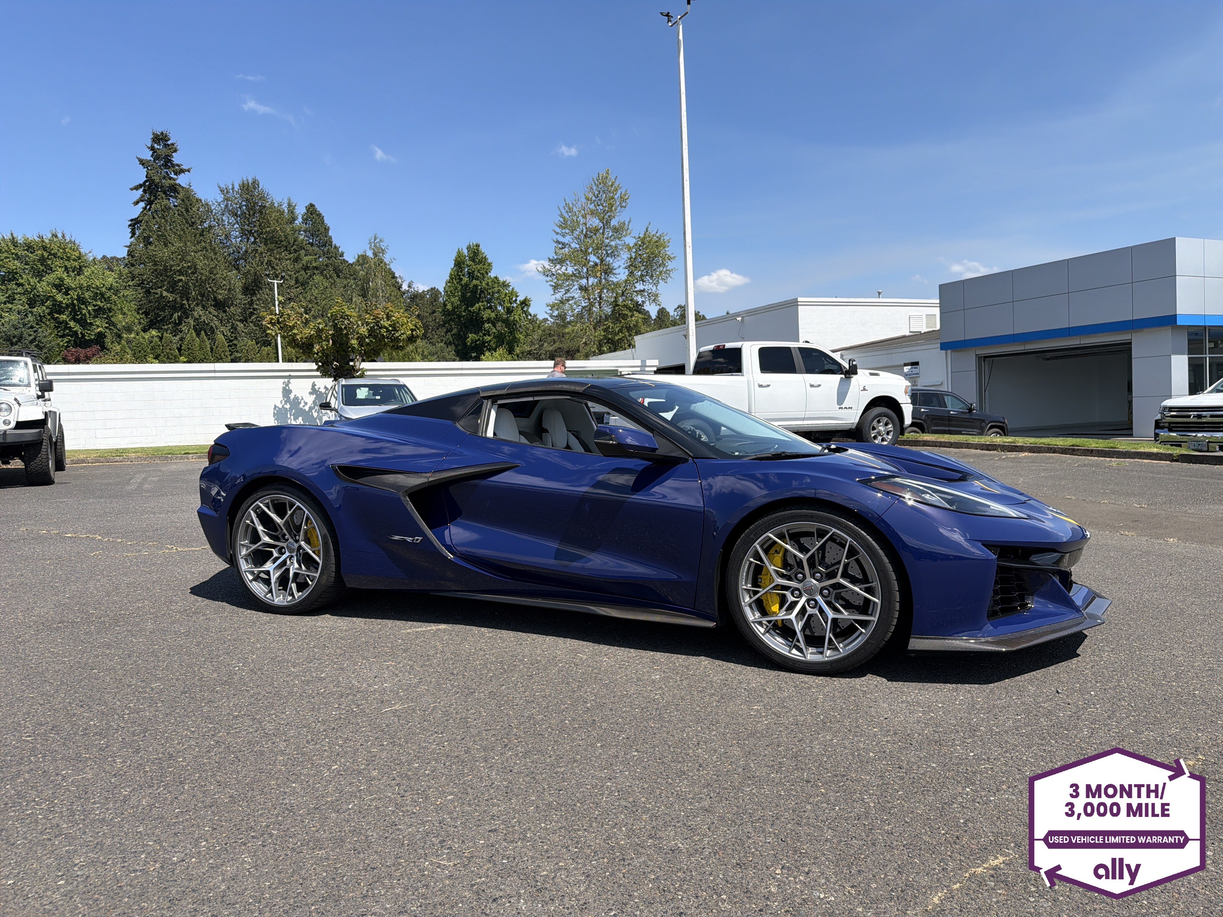 Used 2025 Chevrolet Corvette ZR1 w/ Chrome Exterior Badge Package RWD image 8
