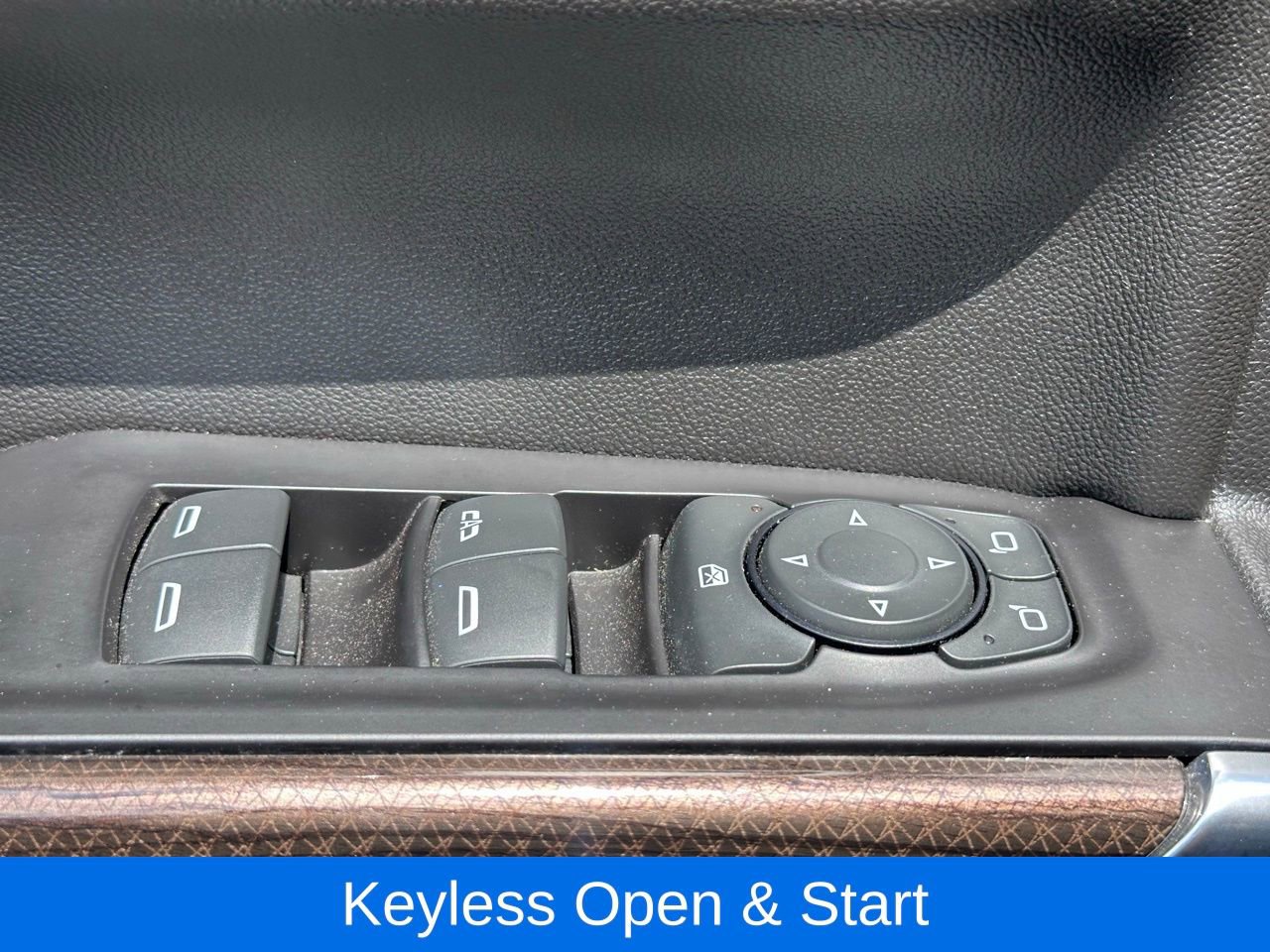 Used 2019 Chevrolet Silverado 1500 RST w/ All-Star Edition image 20