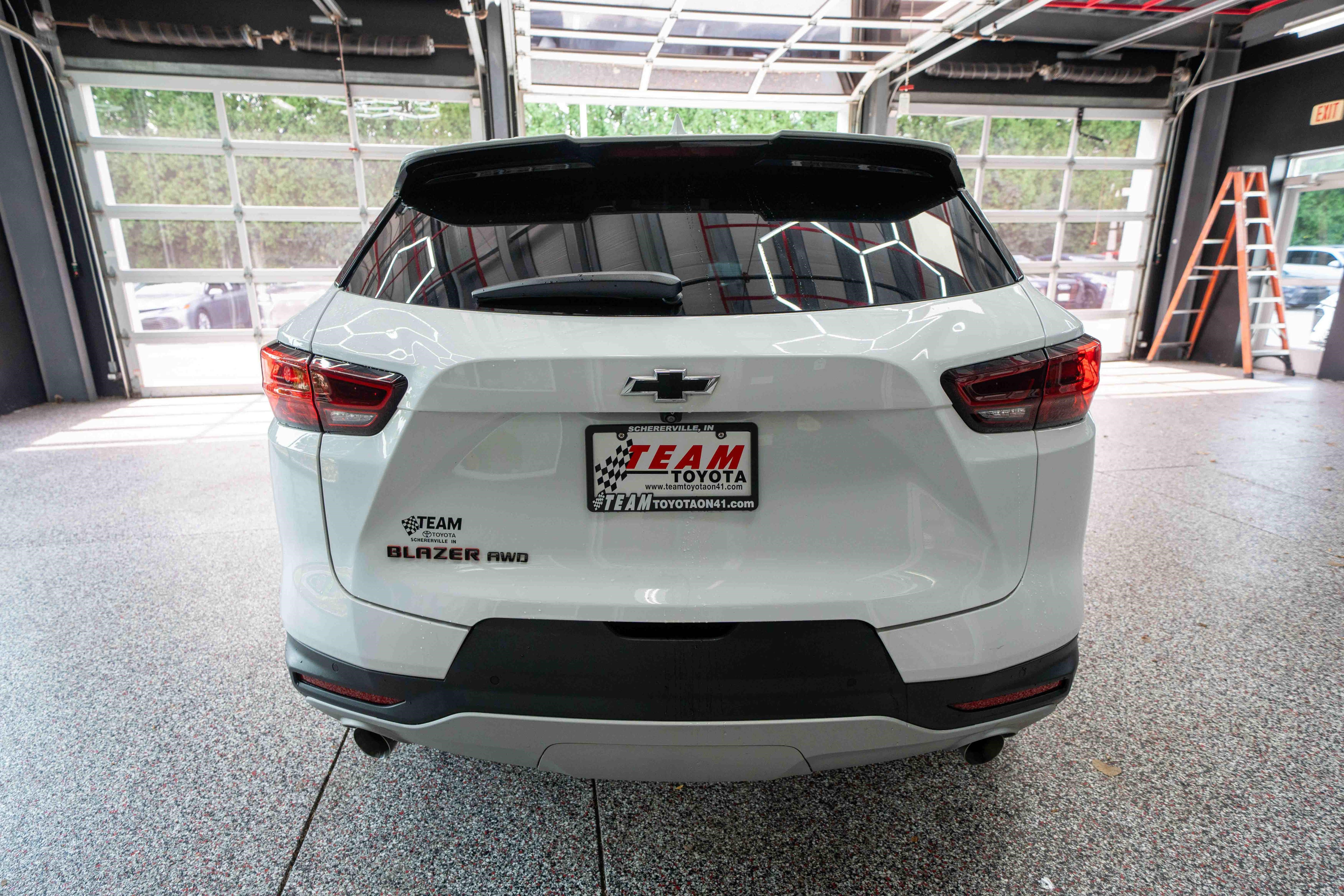 Used 2023 Chevrolet Blazer LT AWD/4WD image 3