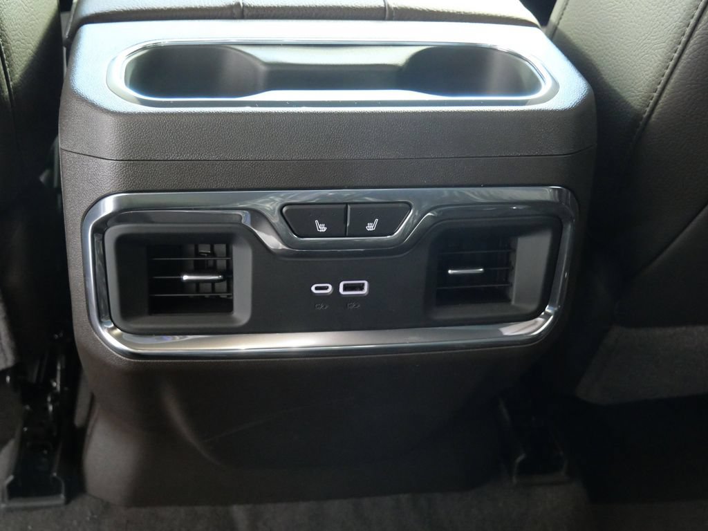 New 2026 GMC Sierra 1500 Denali AWD/4WD image 17
