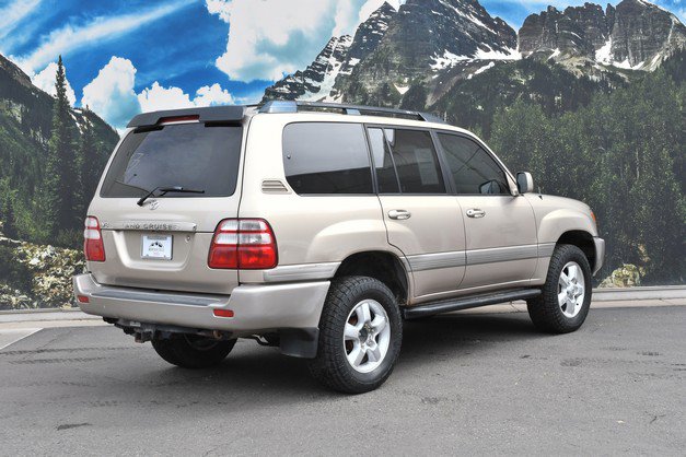 Used 2005 Toyota Land Cruiser image 3