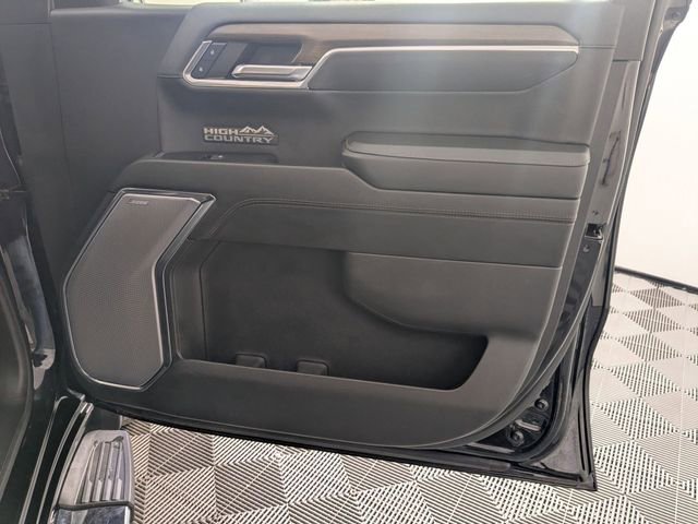 Used 2024 Chevrolet Silverado 1500 High Country image 35