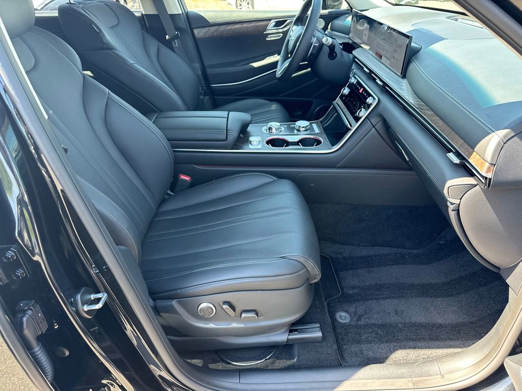 Used 2026 Genesis GV80 2.5T Select AWD/4WD image 13