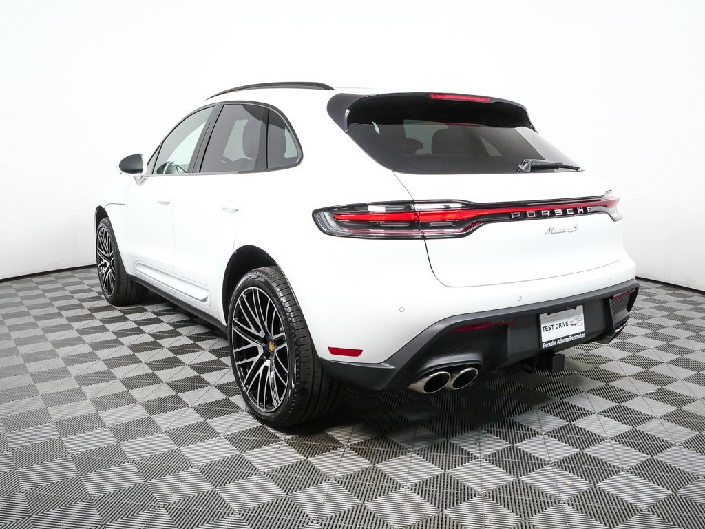 New 2026 Porsche Macan S image 3