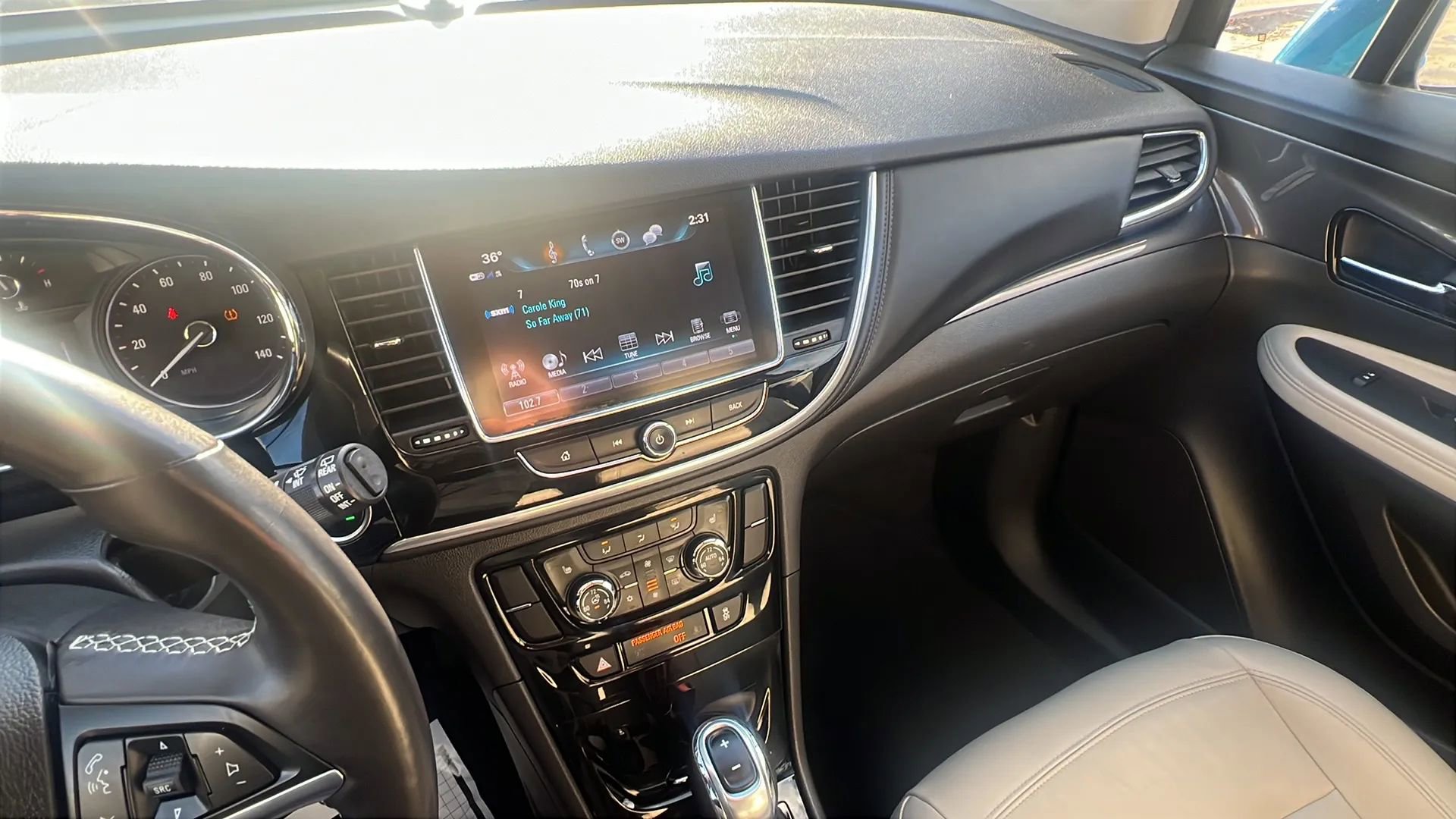 Used 2019 Buick Encore Essence AWD/4WD image 18