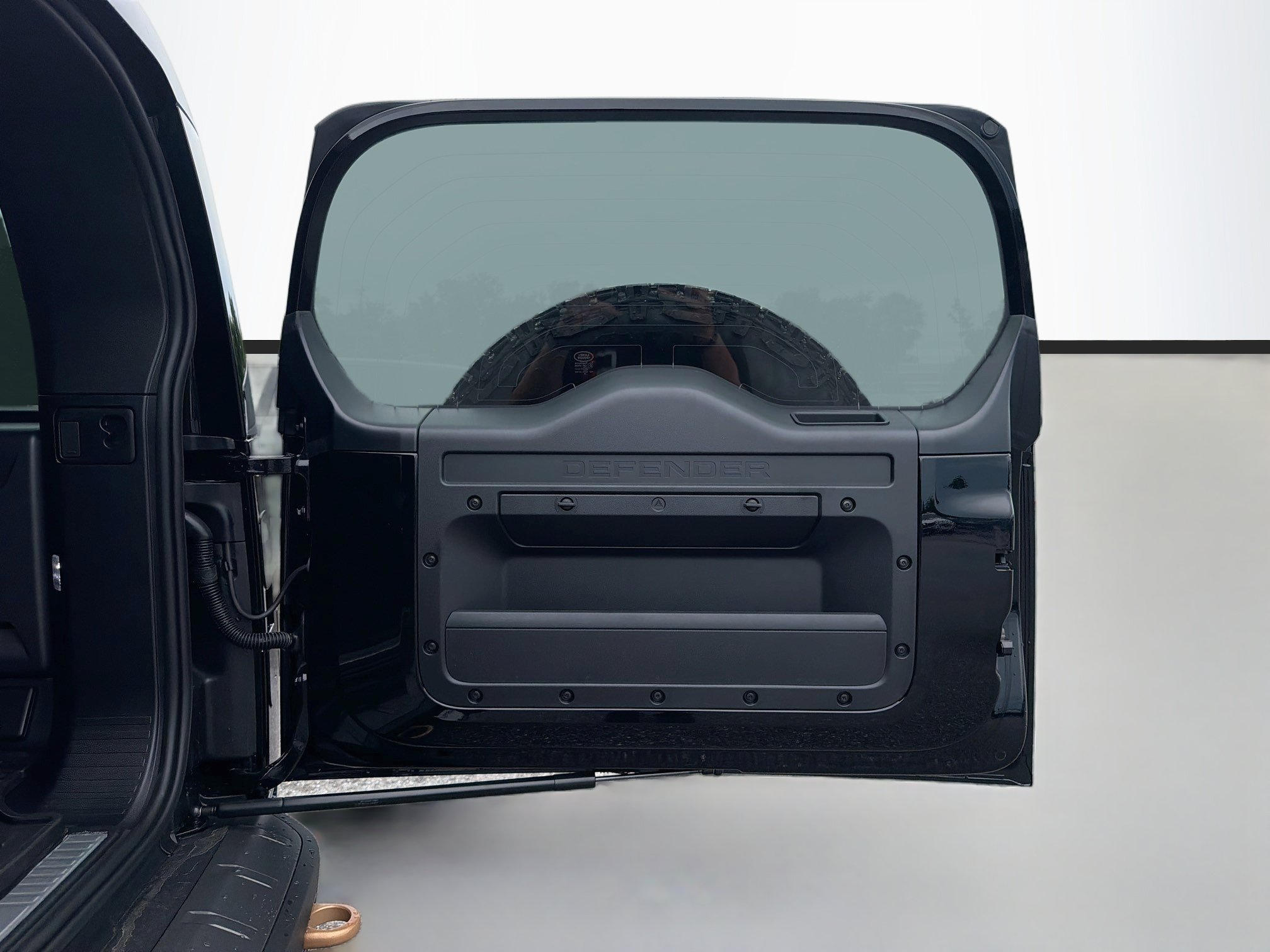 New 2026 Land Rover Defender 110 OCTA AWD/4WD image 13