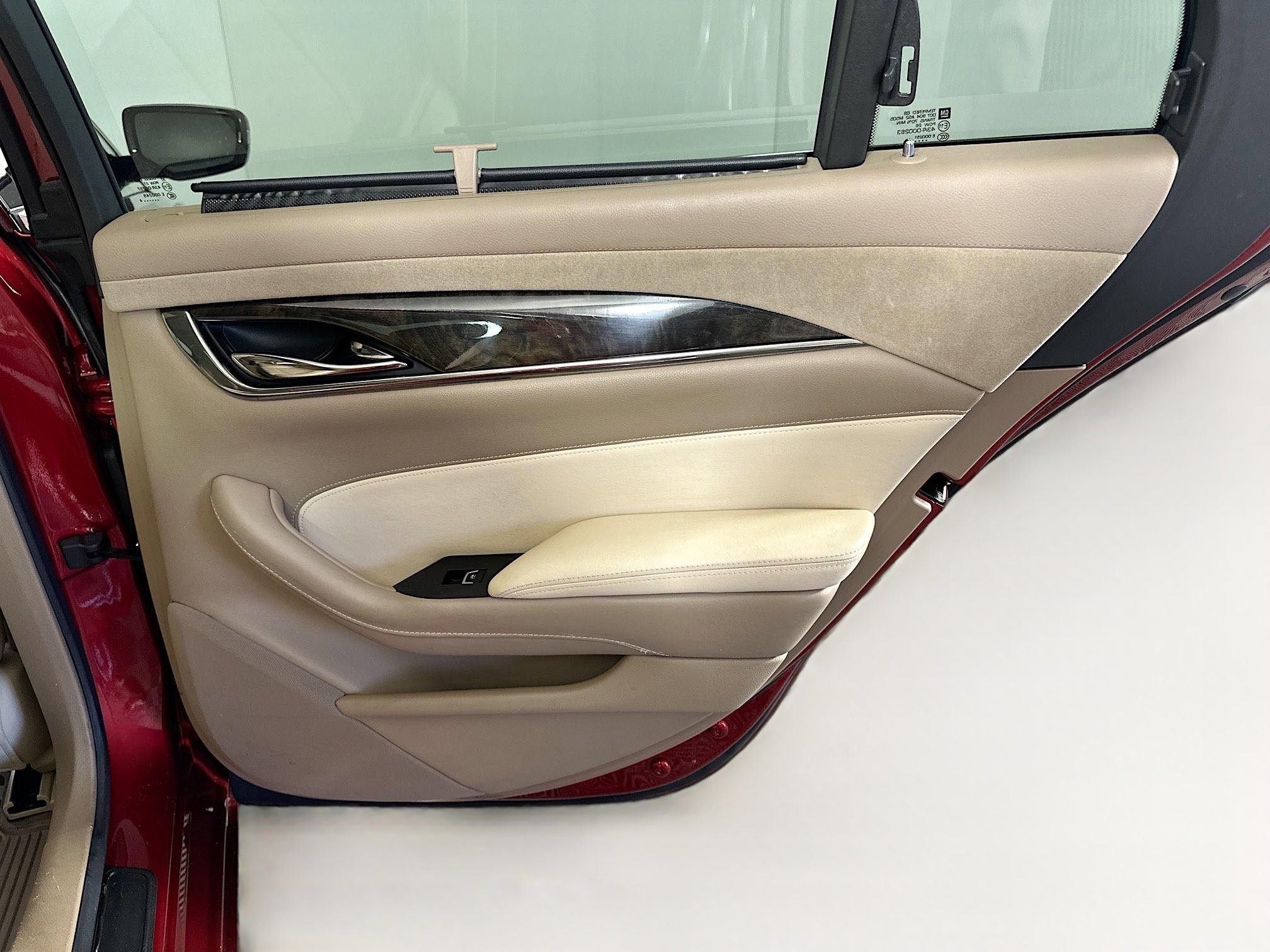 Used 2014 Cadillac CTS Premium RWD image 31