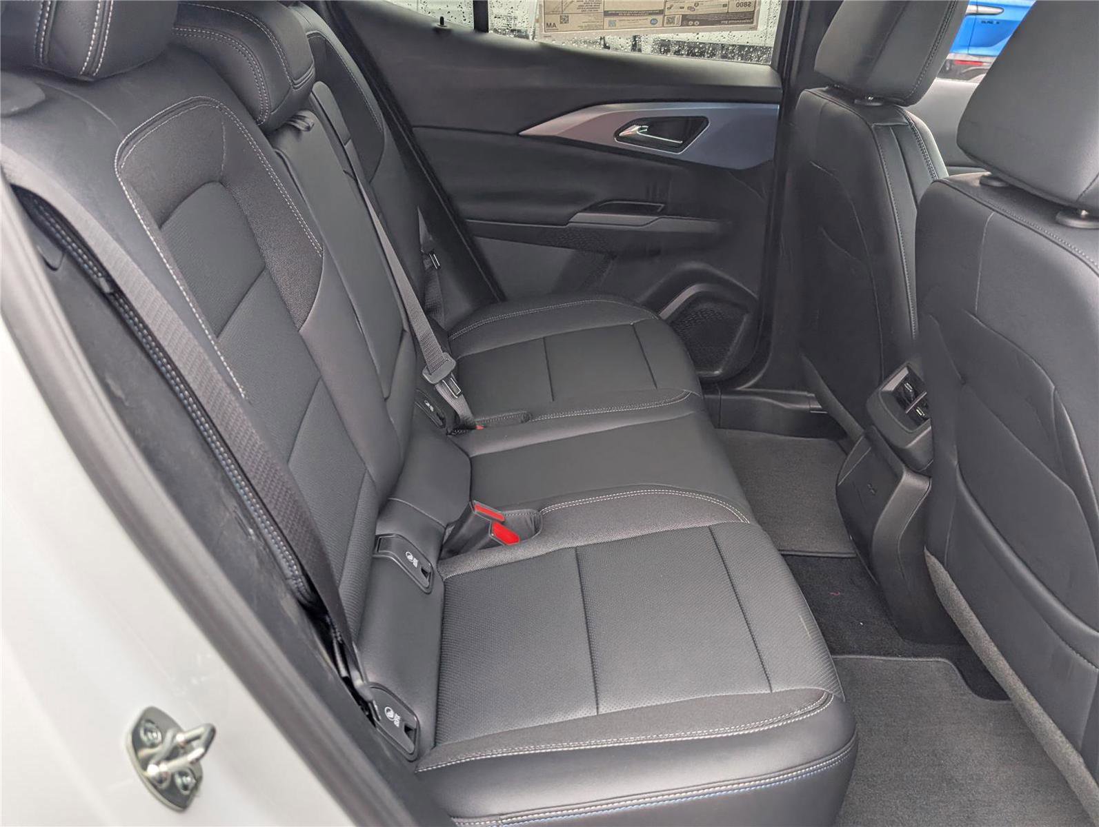 New 2026 Chevrolet Equinox EV LT w/ LPO, Tech Bronze Package image 7