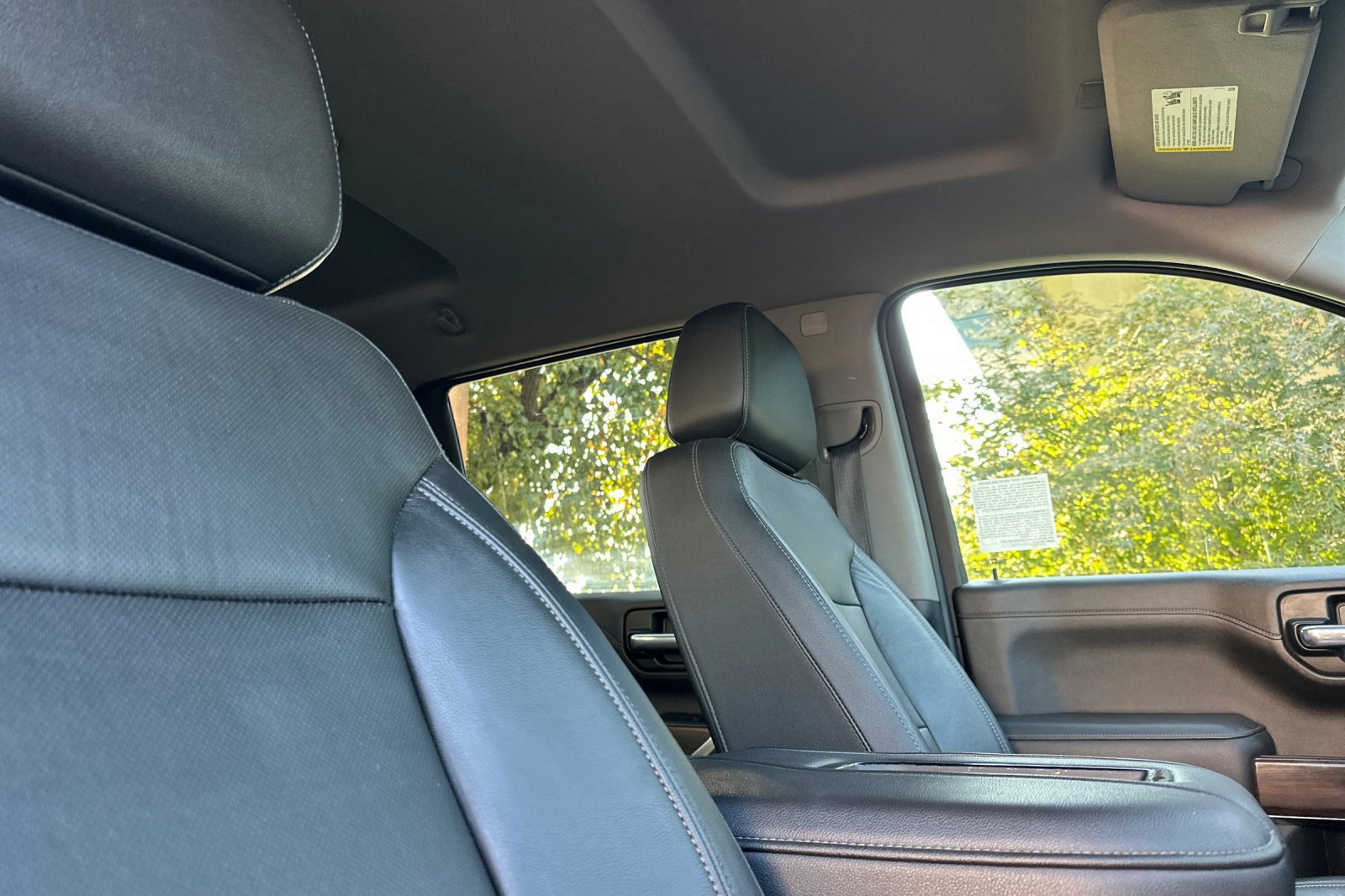 Used 2019 GMC Sierra 1500 SLT w/ SLT Premium Plus Package image 16