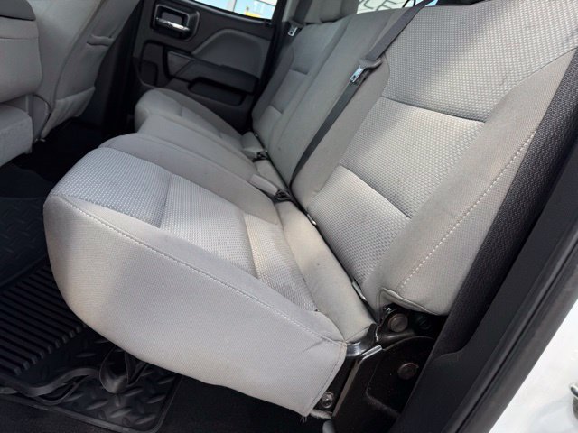 Used 2018 Chevrolet Silverado 1500 Custom w/ Custom Convenience Package AWD/4WD image 11